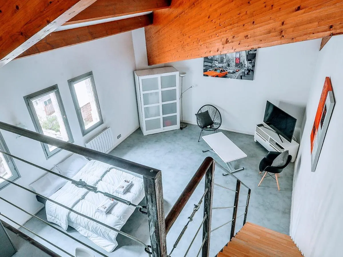 אביניון Loft Naturalia צרפת